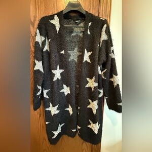 Torrid Black and White Knit Cardigan